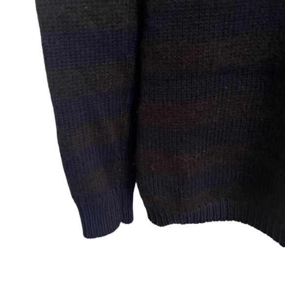 Vintage Vince Striped Sweater with Shoulder Detail - Picture 5 of 8